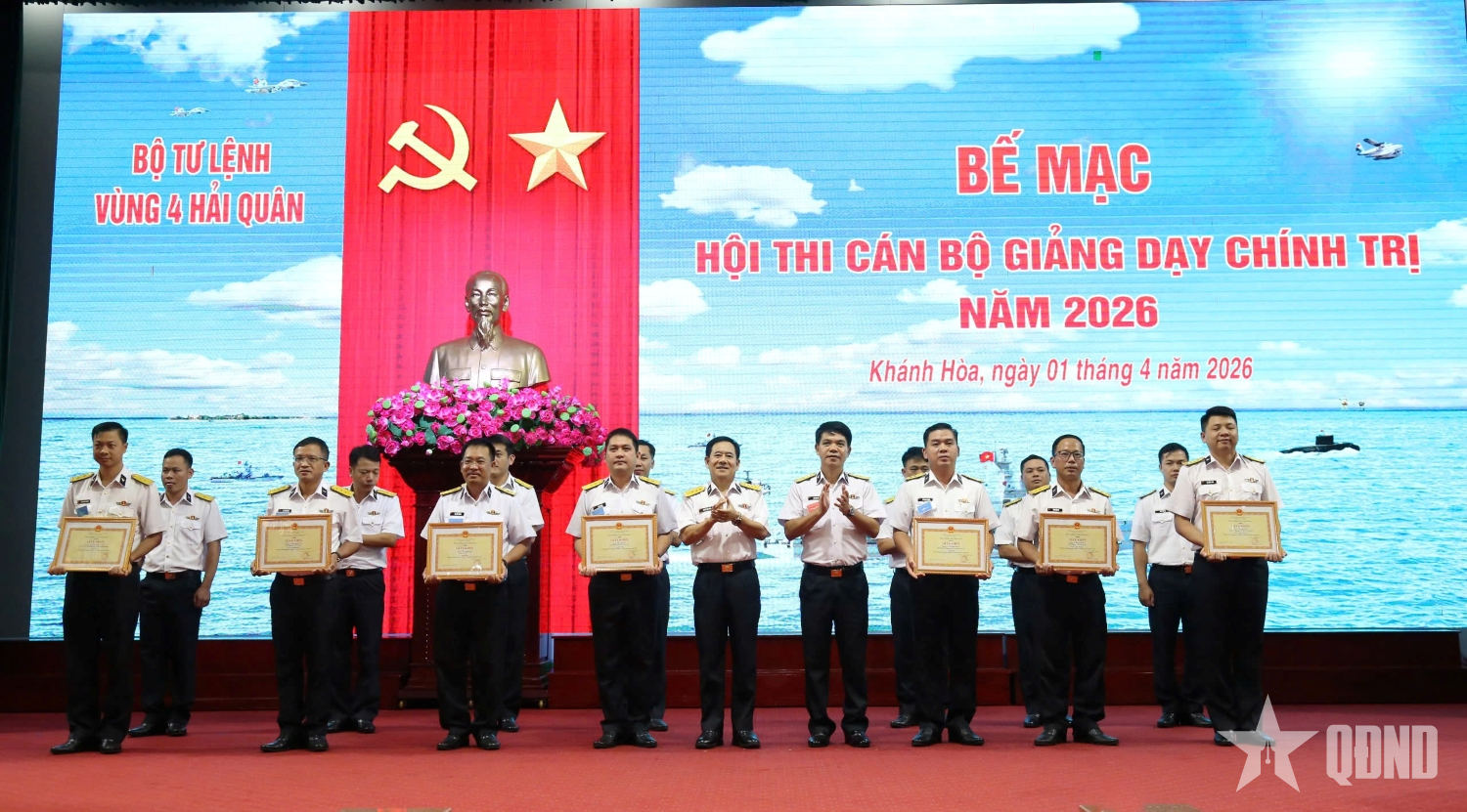 Vùng 4 Hải quân nâng cao chất lượng giảng dạy chính trị, tuyên truyền miệng